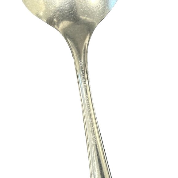 Oneida LASTING ROSE Stainless Serving Spoon Oneidacraft Deluxe Flatware Flower - Picture 5 of 5